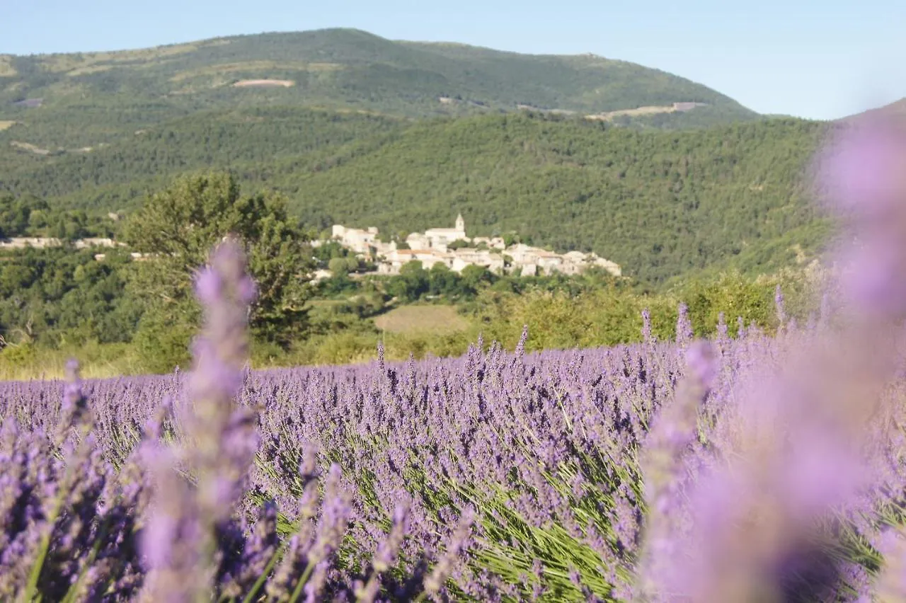 ホテル La Claveliere Saint-Auban-sur-lʼOuvèze