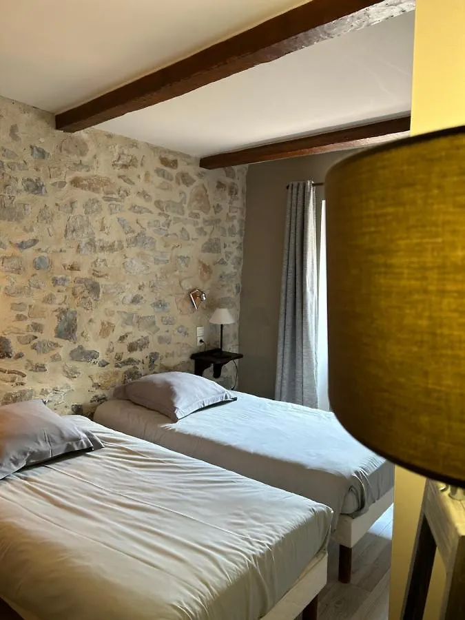 ホテル La Claveliere Saint-Auban-sur-lʼOuvèze 0*,  フランス